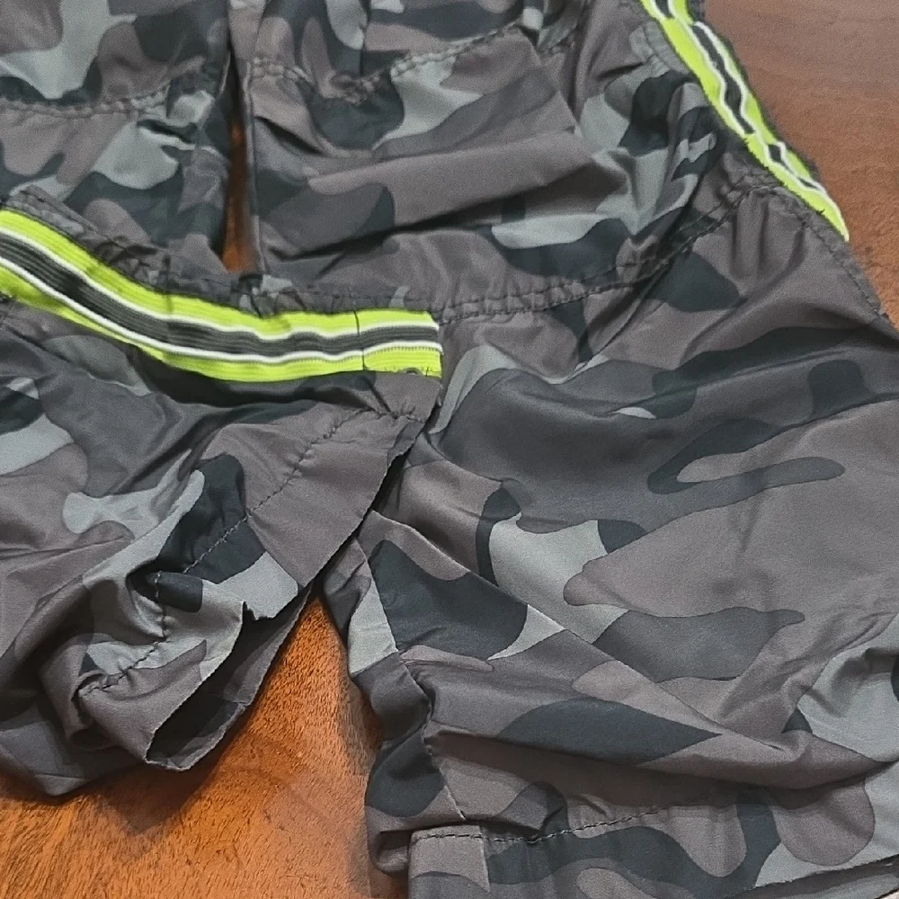 OshKosh B'gosh Camouflage Joggers‎ Athletic Pants Boys 8